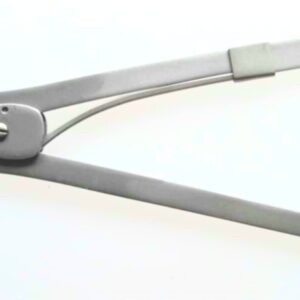 Outil avec pointes nylon